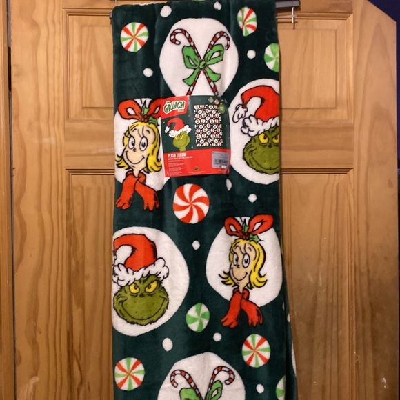The Grinch, Max and Cindy Ornaments Soft Plush Throw 50”x60” NWT - Picture 1 of 2